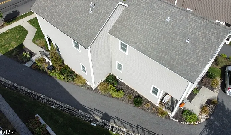 156 Broad St #A — Photo 22
