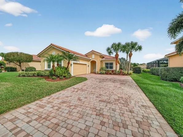 8121 SW Marin Drive, Stuart, FL 34997