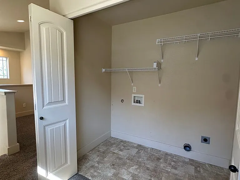 20159 Merriewood Ln — Photo 23