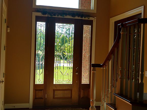 Stunning Foyer