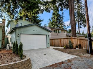 5112 Picnic Point Rd #B, Edmonds, WA 98026