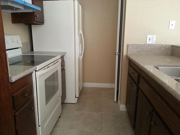 2nd image of 9856 Buena Vista Ave