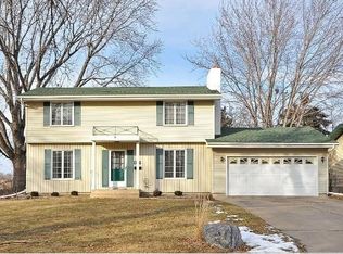 8200 40th Ave N, New Hope, MN 55427
