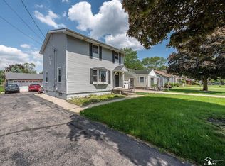 5910 Edgewood Blvd, Monroe, MI 48161