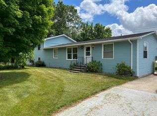 17 E 2272nd, Free Soil, MI 49411