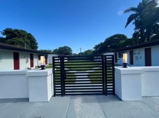 60 NW 161st St #3, Miami, FL 33169