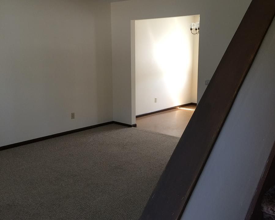 2nd image of 5271 W Pea Ridge Rd APT 17