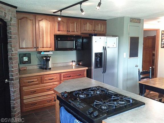 5th image of 3638 121st Ave