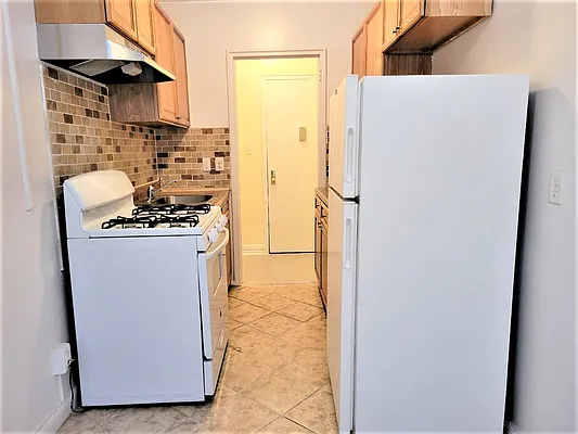 Rented by New York Residence | media 9