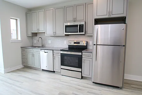 3718 Haverford Ave #3R Photo 1
