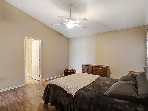 5th image of 1901 Salt Lick Dr
