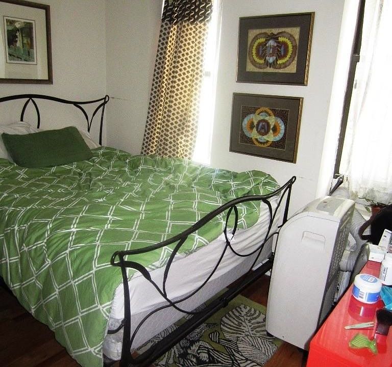 1st image of 261 Broome St Frnt 2