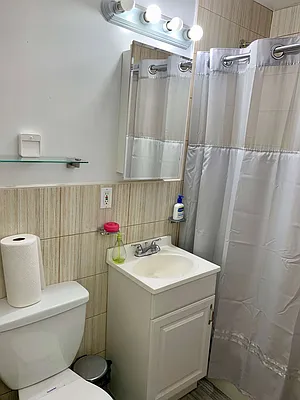 Rented by Compass | media 27