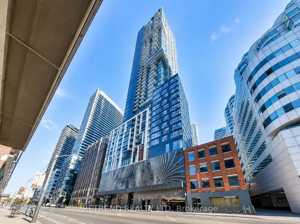 87 Peter St Unit 2710, Toronto, ON M5V 2G4