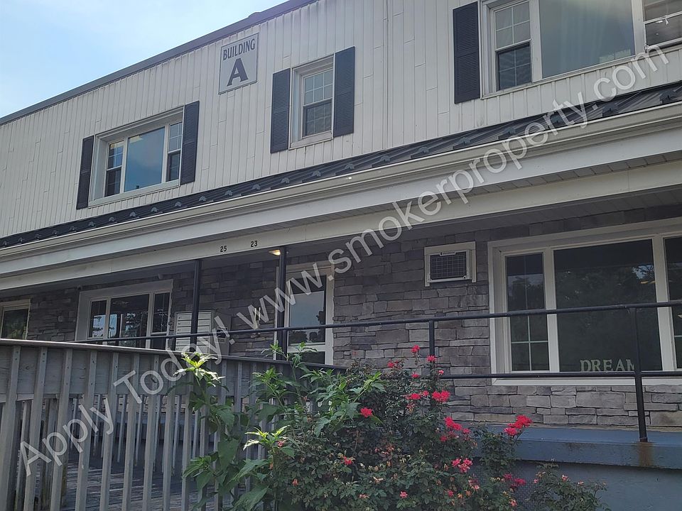 1st image of 23 Cloister Ave #4