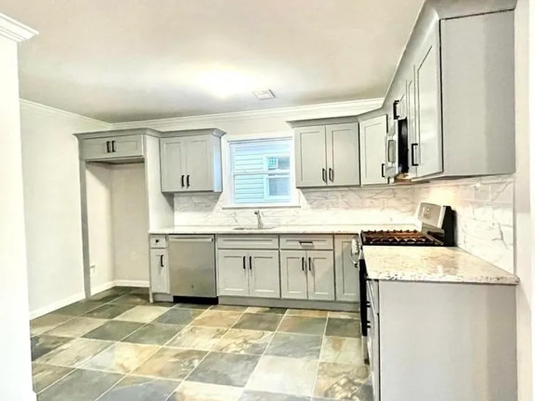 708 Court St #2 — Photo 2