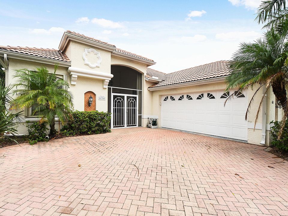 1st image of 636 SW Lake Charles Cir