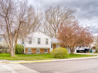 201 E Flying Circle Dr, Gillette, WY 82716