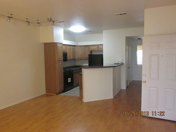 5th image of 5415 W Harmon Ave Unit 1083