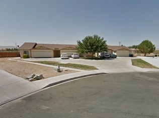 15595 Tonekai Rd, Apple Valley, CA 92307