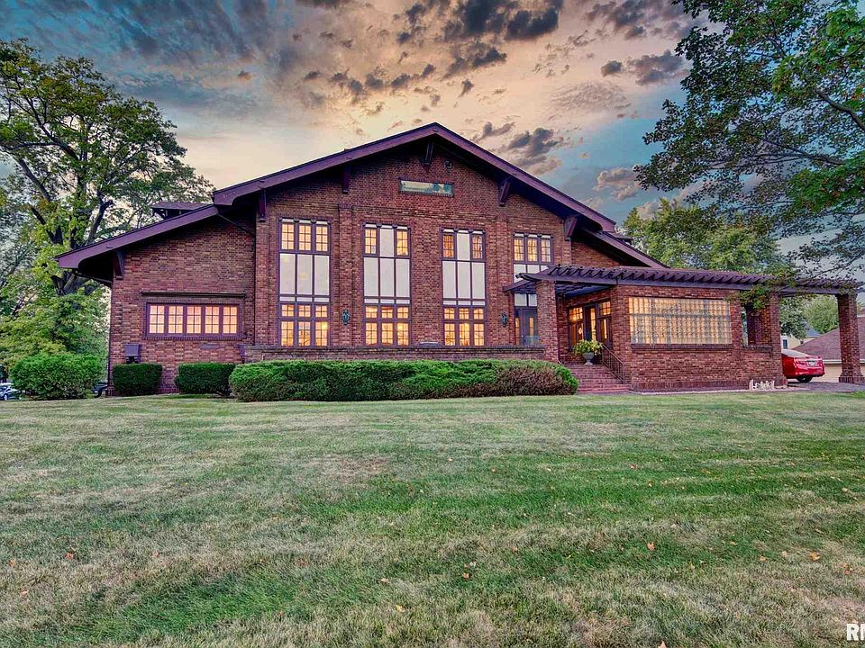 109 W Macon St, Clinton, IL 61727 MLS CA1016610 Zillow