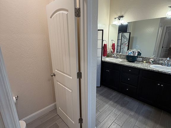 5th image of 3486 N Clover Ave