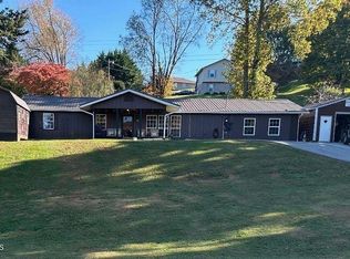 319 Navaho Dr, Seymour, TN 37865
