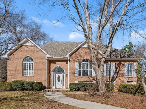 106 Cluster Springs Cir, Gardendale, AL 35071