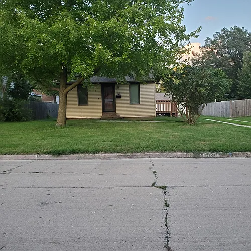 1020 N 5th Ave Photo 1