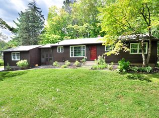 1 Rundelane, Bloomfield, CT 06002