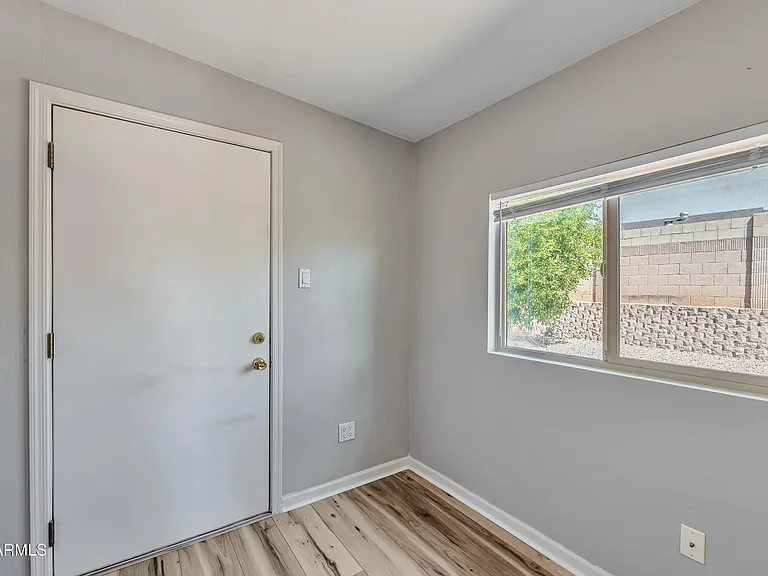 6502 E Grandview Dr — Photo 9