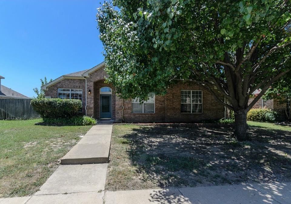 1st image of 1430 Autumnmist Dr