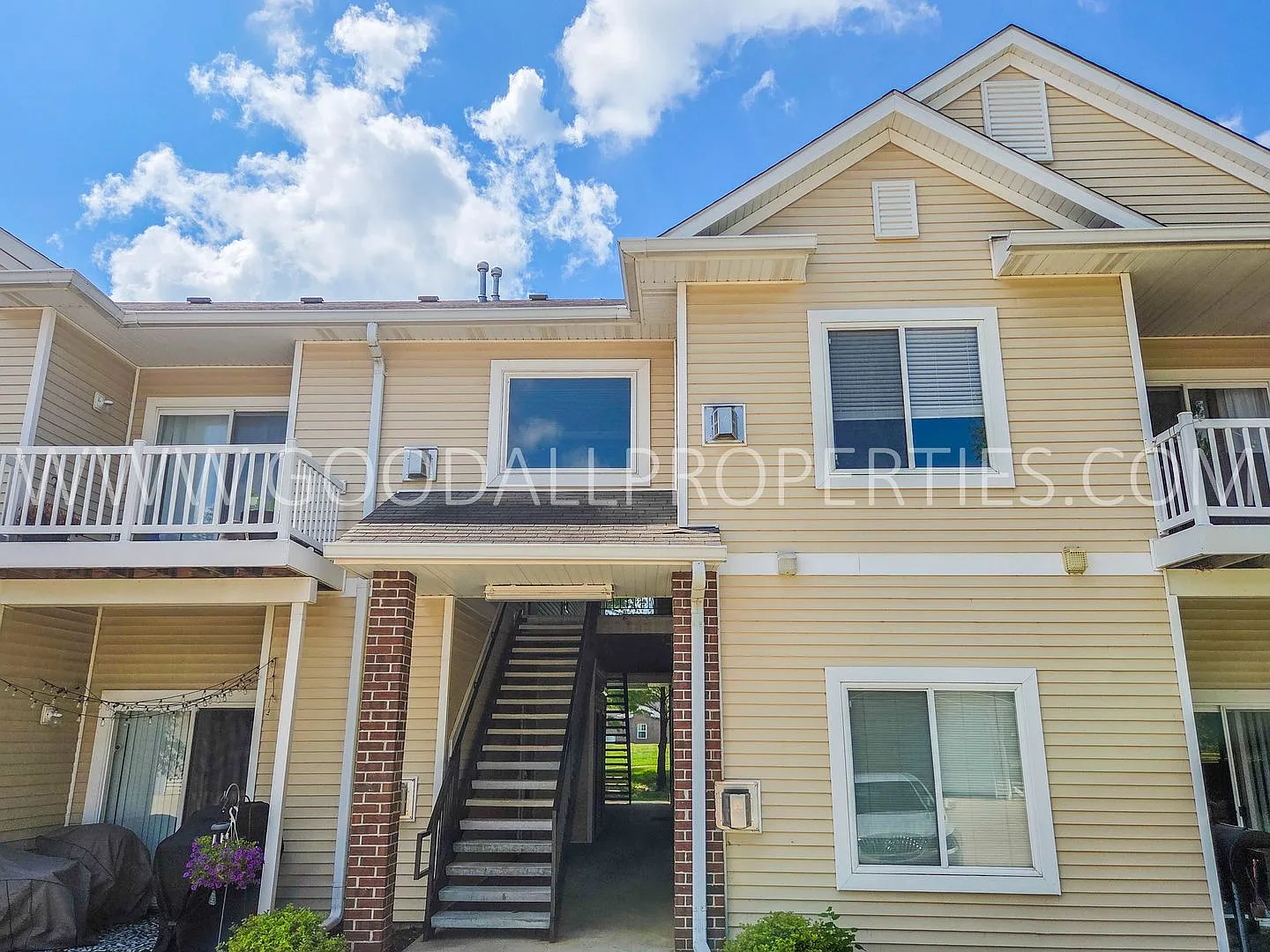 3-Bedroom, 2-Bath Low-Maintenance Waukee Condo with Garage — Photo 1