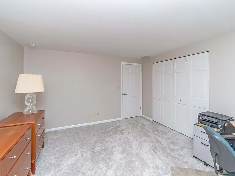 34150 Hunters Row — Photo 40