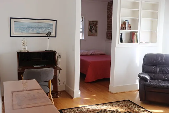 Nadine Apartments — Photo 16