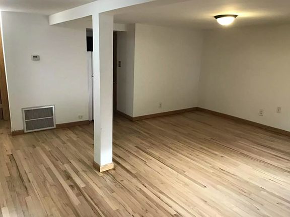 4th image of 2529 N Ashland Ave #G