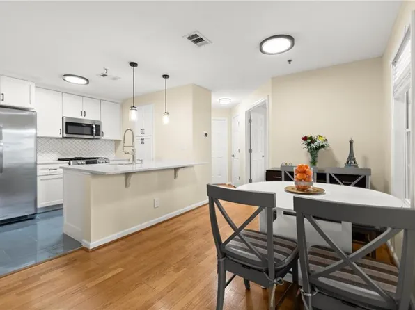 2182 River Heights Ct, Marietta, GA 30067