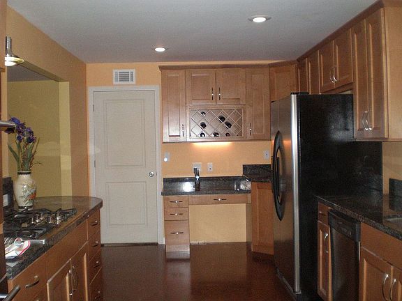 Newly Remodeled Kitchen