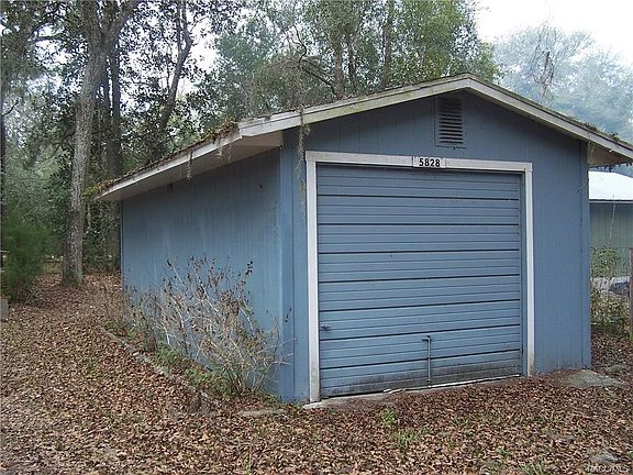 3rd image of 5828 S Live Oak Dr