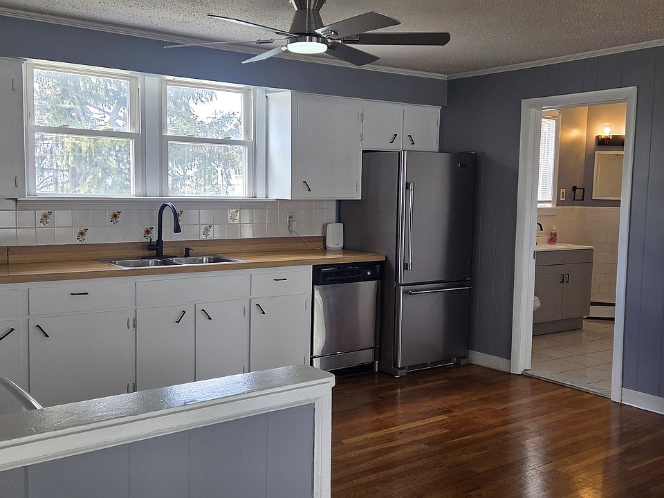 1st image of 267 Dwelly St #1