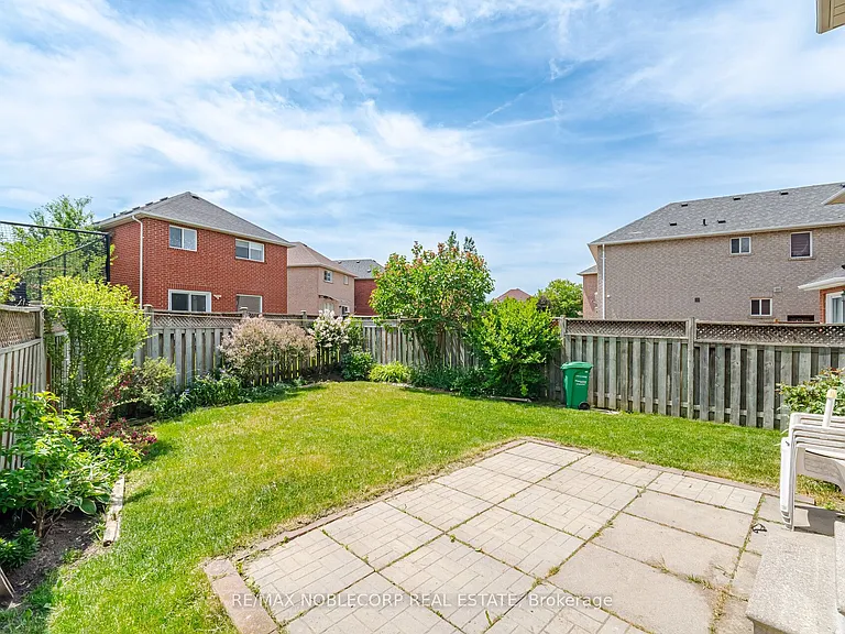 22 Gold Hill Rd #UPPER — Photo 40
