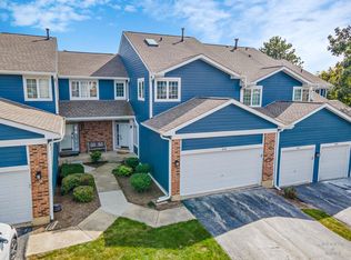 615 W Parkside Dr, Palatine, IL 60067