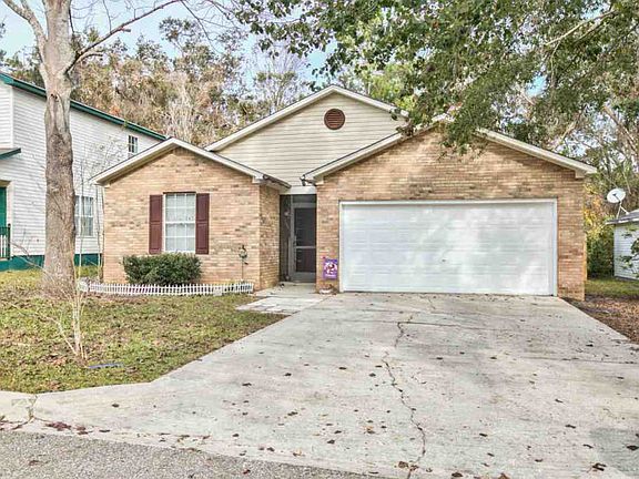 3rd image of 4516 Eltham Park