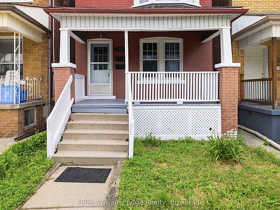 5th image of 104 Rosslyn Ave N