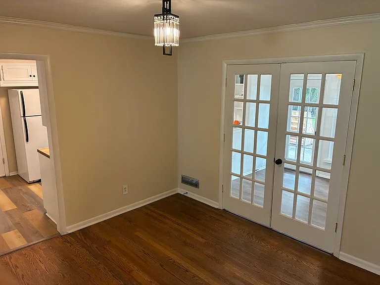 8301 Floyd St — Photo 8