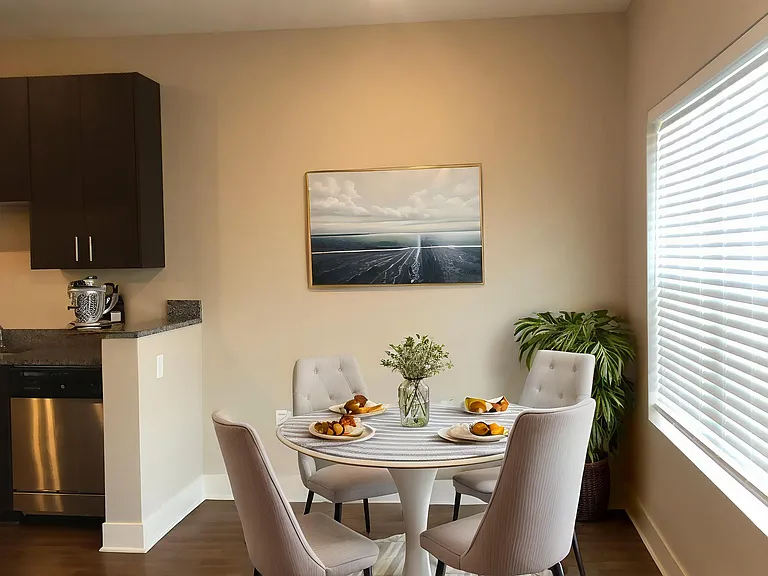 Brighton Crossing Apartments — Photo 10