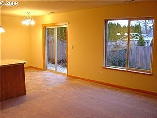 3rd image of 13903 NE 64th Cir