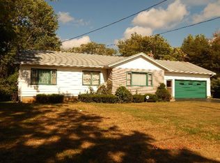 10654 Bennett Rd E, Dunkirk, NY 14048