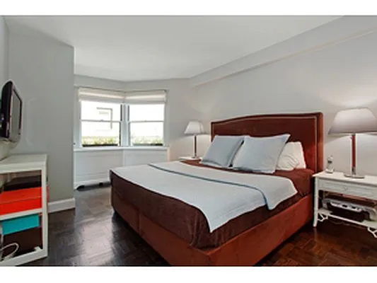 Sold by Corcoran | media 16