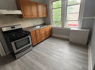 732 S 20th St #3, Newark, NJ 07103